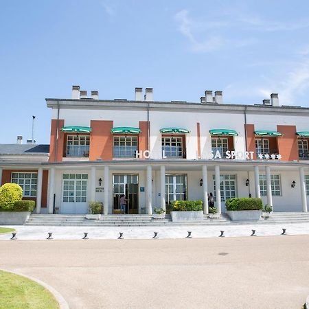 Hotel Lasa Sport Valladolid Exterior photo