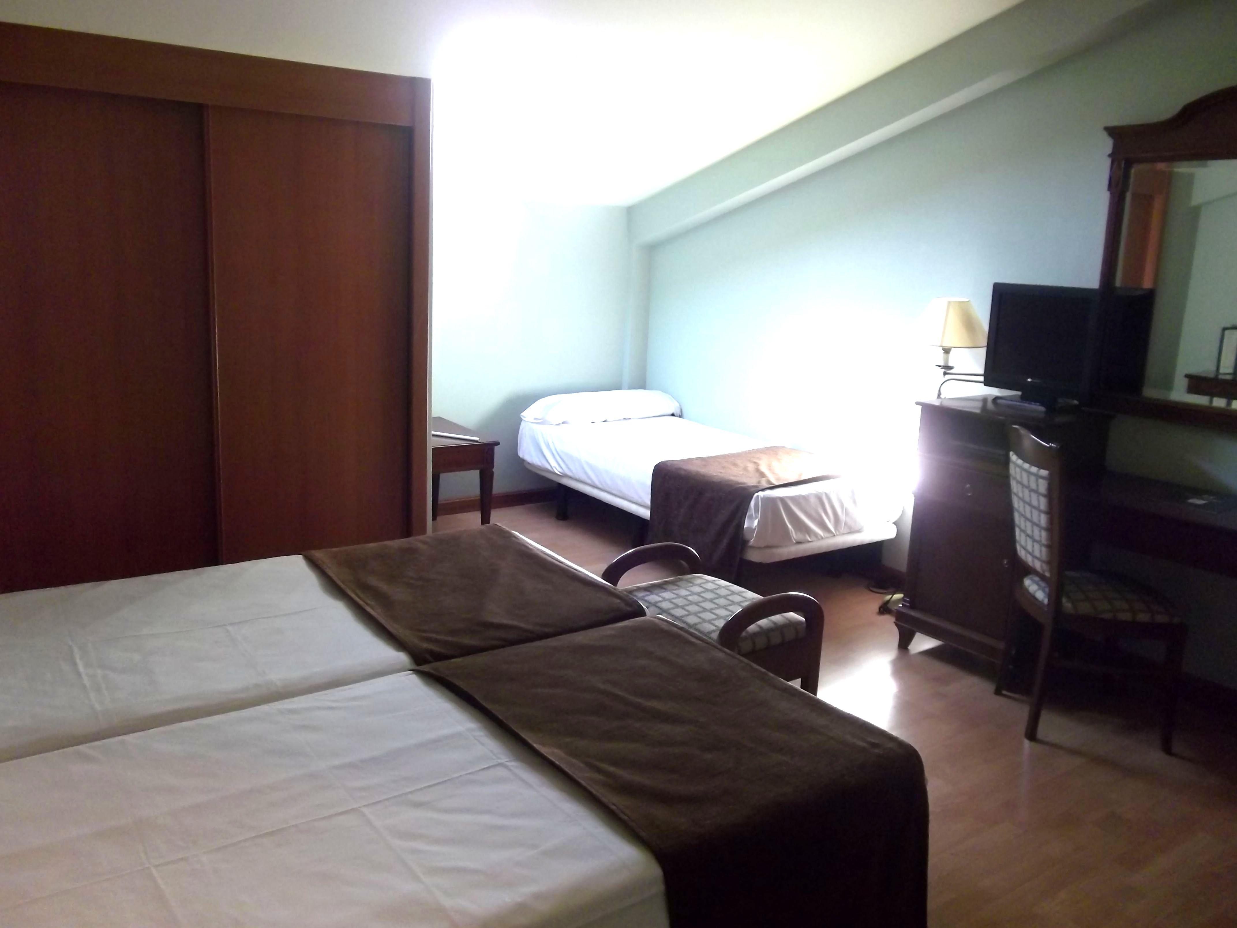 Hotel Lasa Sport Valladolid Exterior photo